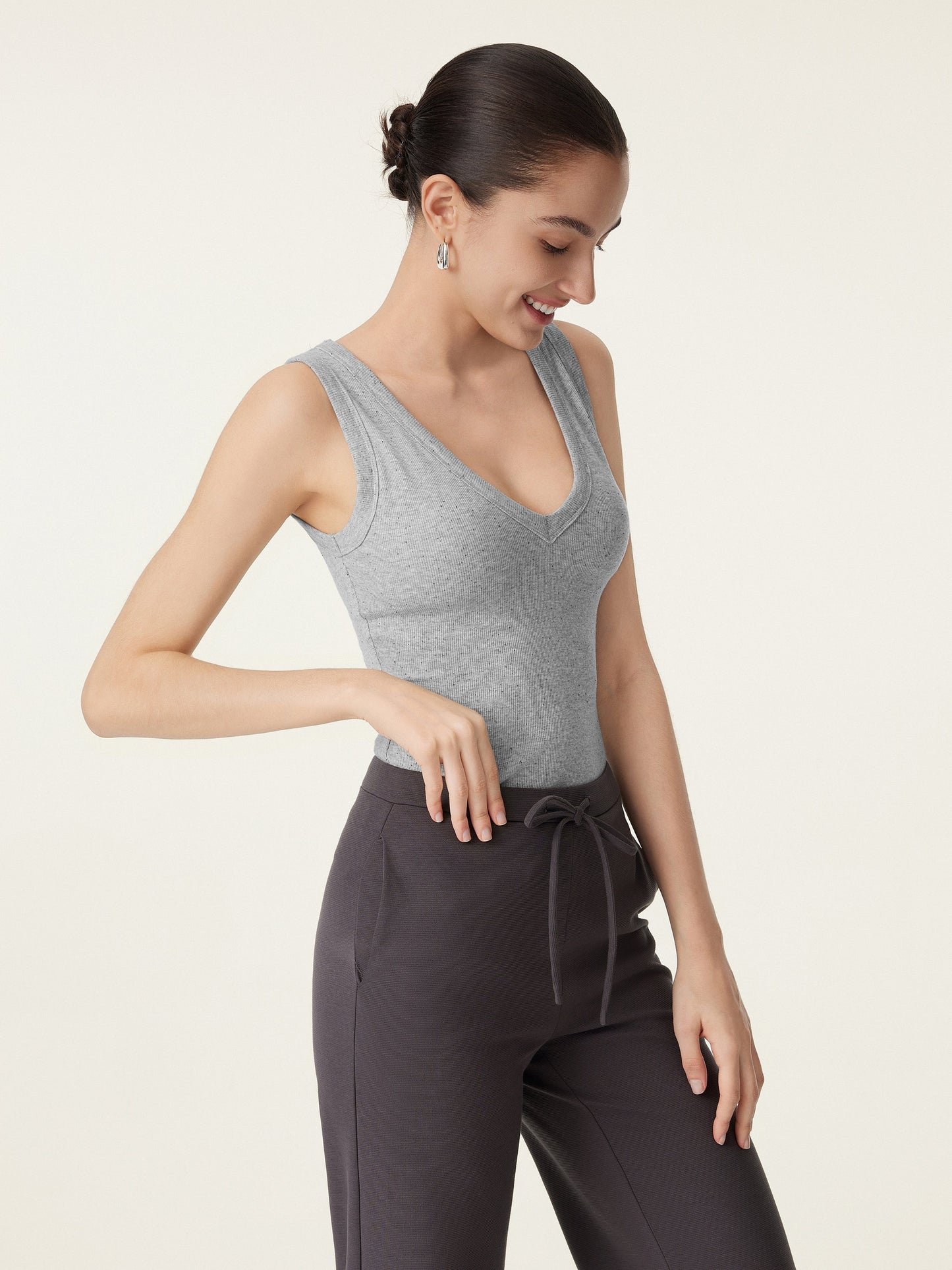 Dehnbare V-Ausschnitt Baumwolle Neue Luftige Brami Tanktop