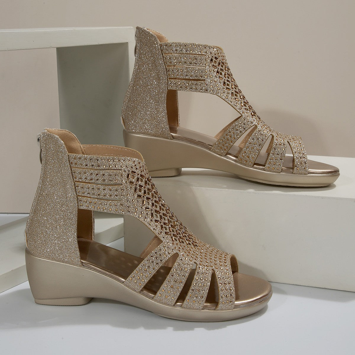 Keilsandalen mit Strass