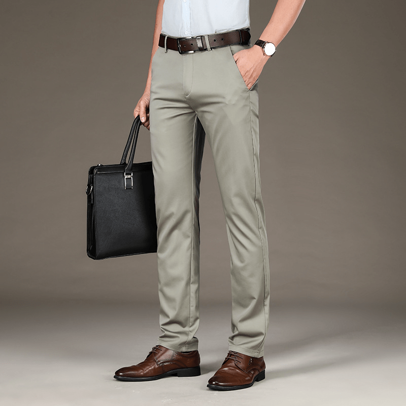 Herren-Klassik-Hose mit hohem Stretchanteil - Begrenztes Angebot