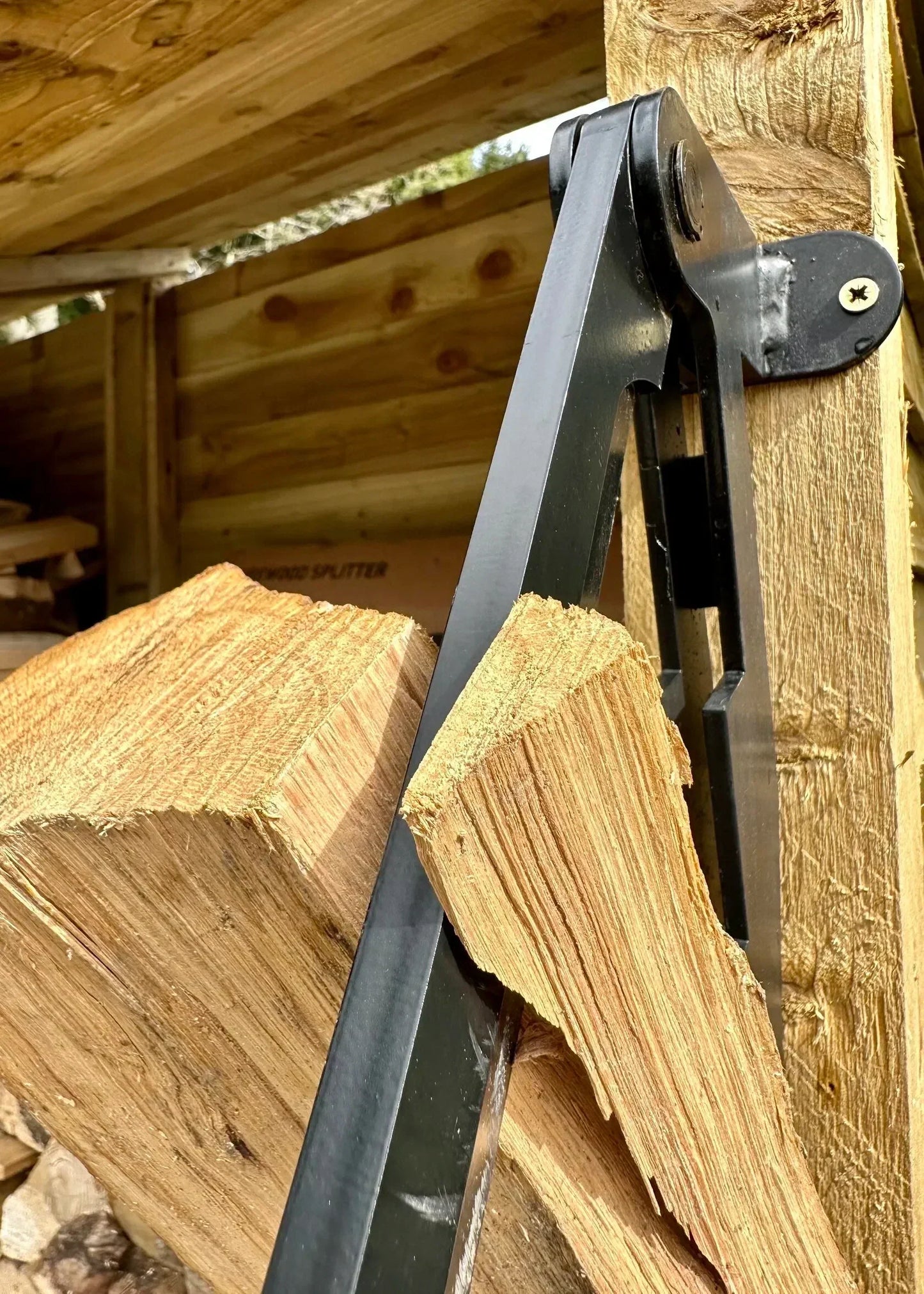 Wandmontierter Holzspalter - Scheiten Spalter