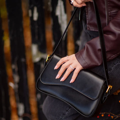 Die Aria Schultertasche