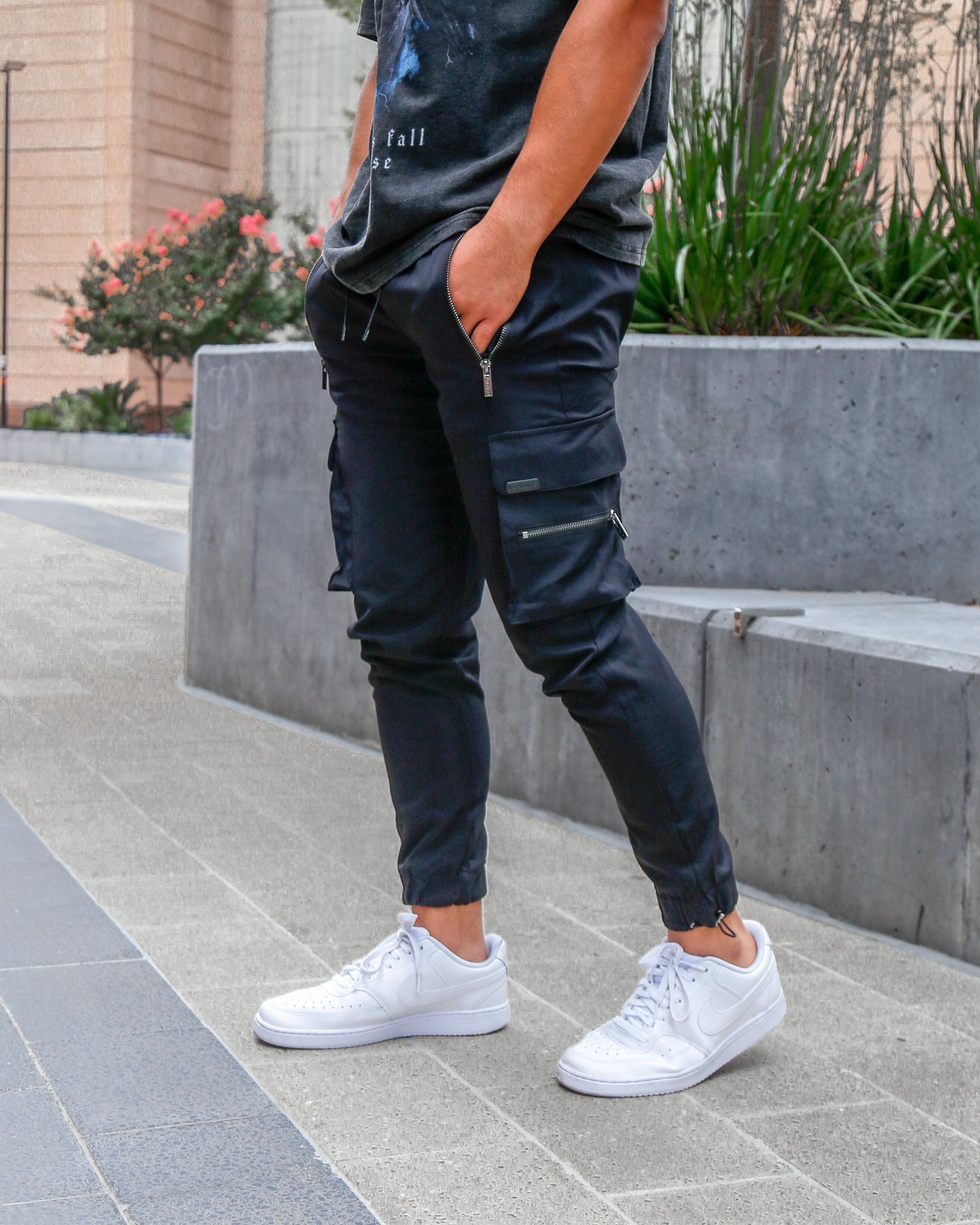 Schwarze Cargo-Hose V2
