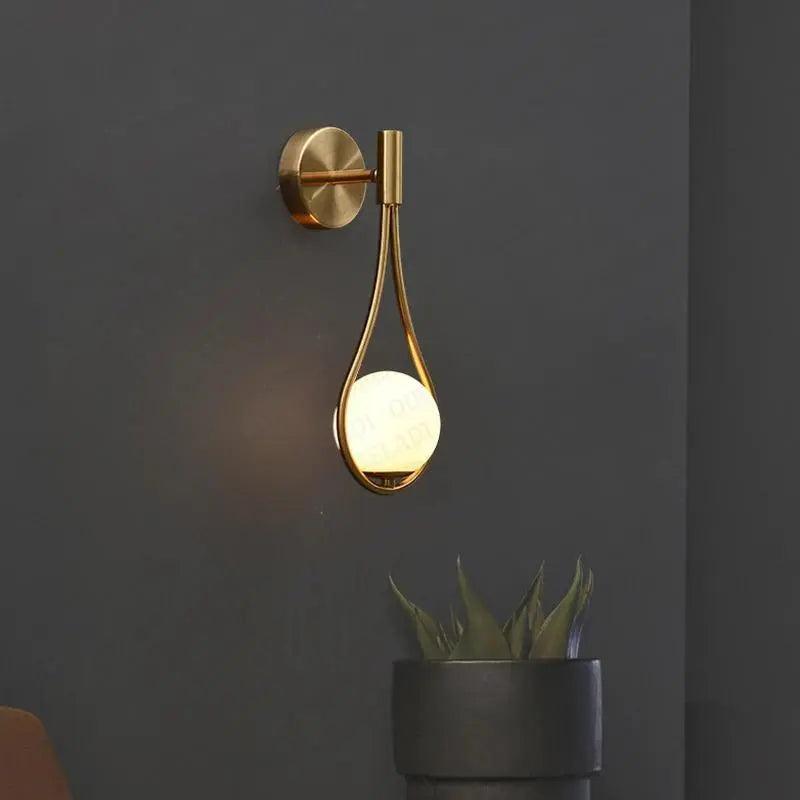 Liviara – Elegante skandinavische Wandleuchte mit minimalistischem Industriedesign