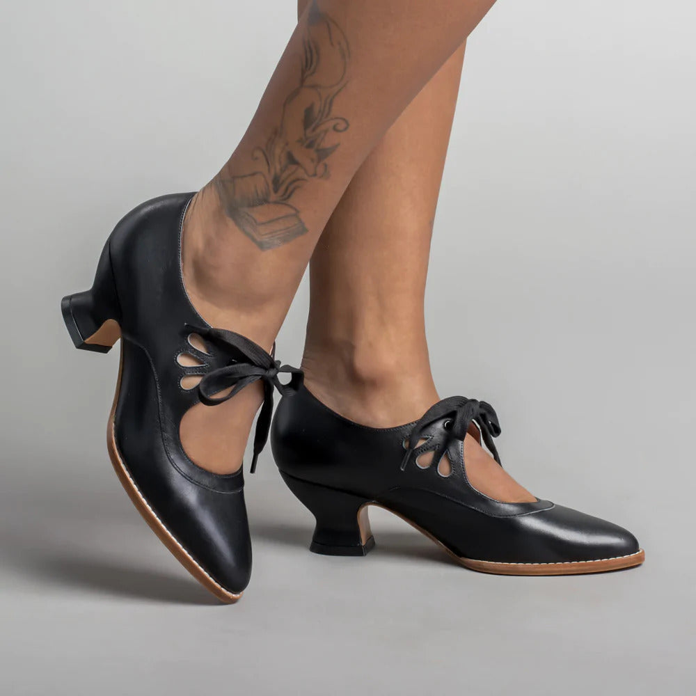 Orthopädische Damenschuhe mit Absatz
